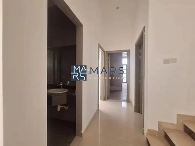 Brand New Premium 5-Bedroom Villa for Rent in Hoshi!-7