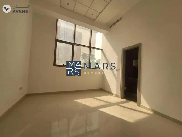 Brand New Premium 5-Bedroom Villa for Rent in Hoshi!