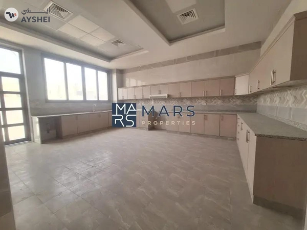 Brand New Premium 5-Bedroom Villa for Rent in Hoshi!
