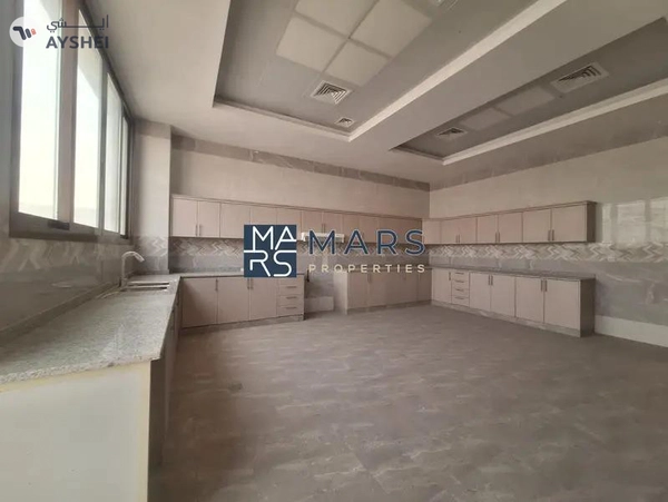 Brand New Premium 5-Bedroom Villa for Rent in Hoshi!