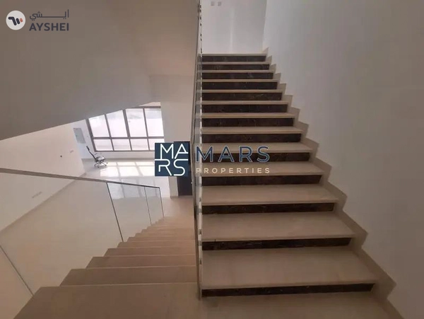 Brand New Premium 5-Bedroom Villa for Rent in Hoshi!