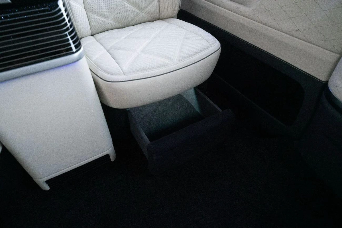 Mercedes Benz V300 MBS Dreamliner VIP-14-14