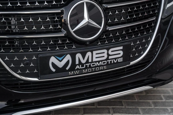 Mercedes Benz V300 MBS Dreamliner VIP