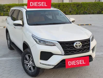 Toyota Fortuner GX Diesel 2022 GCC Specs  - V4 2.8L Excellent Condition-0