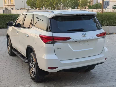 Toyota Fortuner GX Diesel 2022 GCC Specs  - V4 2.8L Excellent Condition-9