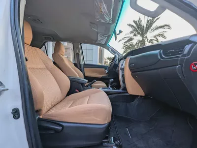 Toyota Fortuner GX Diesel 2022 GCC Specs  - V4 2.8L Excellent Condition-5