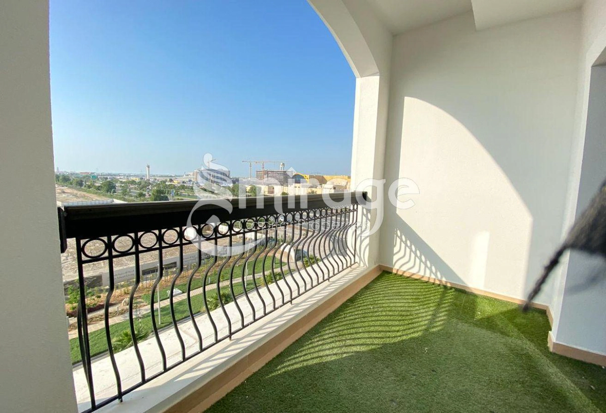 Modern 1BR | Premium Facilities | Prime Location