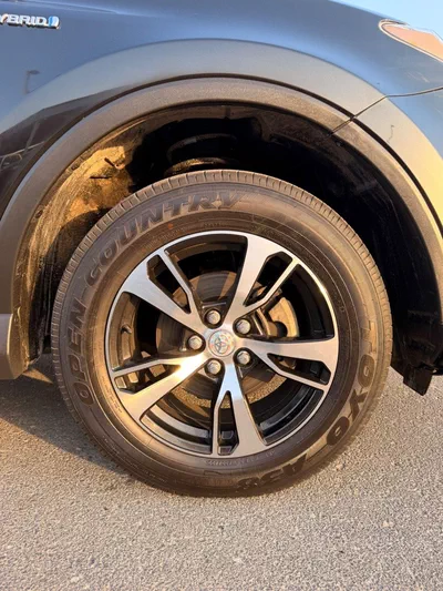 Toyota RAV4 VXR Hybrid Limited 2.5L full option-10