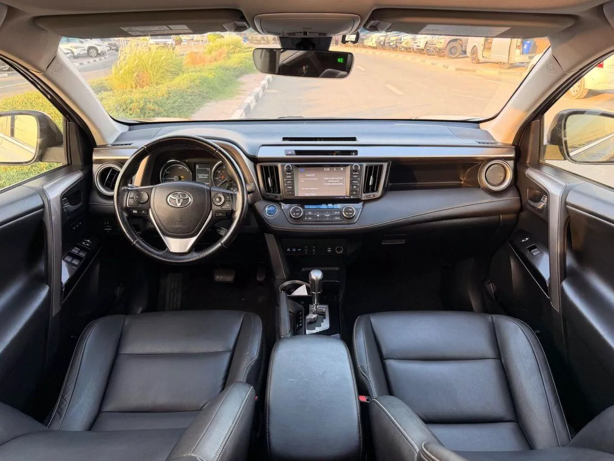 Toyota RAV4 VXR Hybrid Limited 2.5L full option-4-0