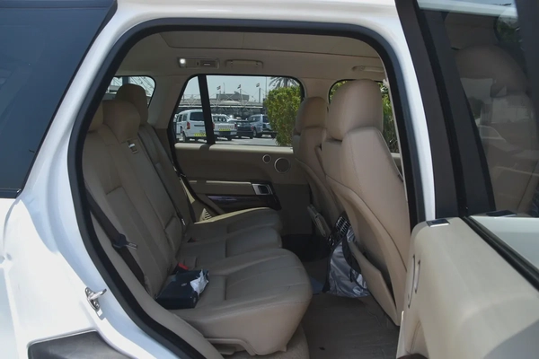 2016 Land Rover Range Rover HSE | GCC | Full Service At altayer Agmc ll Service Contract Available