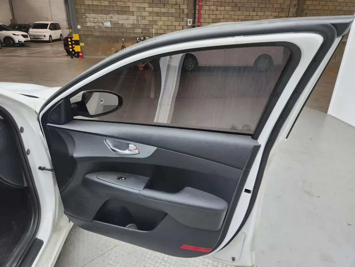 Kia K3 Trend 2023 - Korean Specs - Excellent Condition-18-18