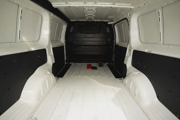 Peugeot Expert | Delivery Van | Manual Diesel | GCC Specs | Ref#P24052