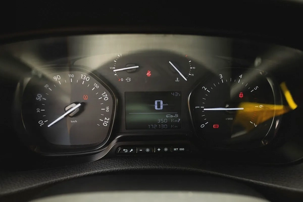Peugeot Expert | Delivery Van | Manual Diesel | GCC Specs | Ref#P24052
