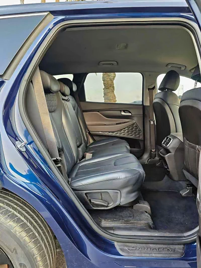 Hyundai Santa Fe STANDARD SE/ RADAR/ LANE ASSIST/ LEATHER SEATS/ DVD CAMERA/ EXPORT ONLY / LOT# 35098-12