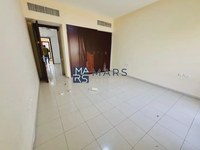 Luxurious 4-Bedroom Villa in Al Narjis, Al Zahia-3