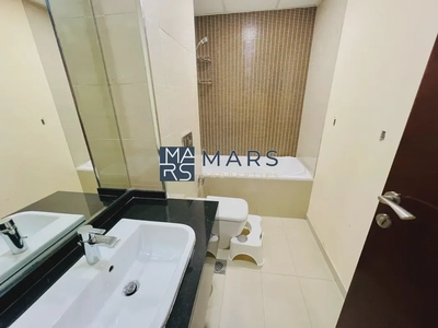 Luxurious 4-Bedroom Villa in Al Narjis, Al Zahia-5