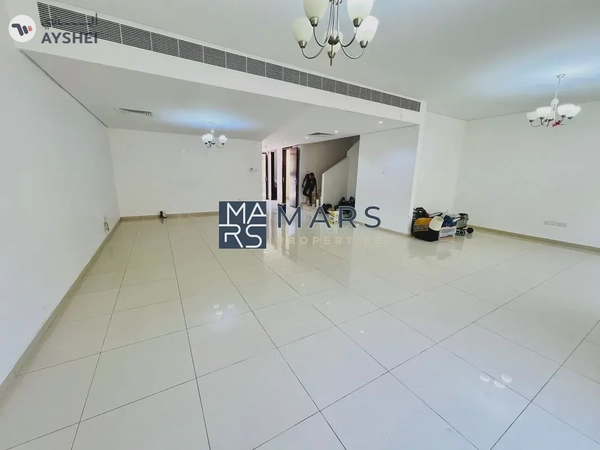 Luxurious 4-Bedroom Villa in Al Narjis, Al Zahia