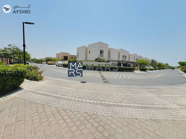 Luxurious 4-Bedroom Villa in Al Narjis, Al Zahia