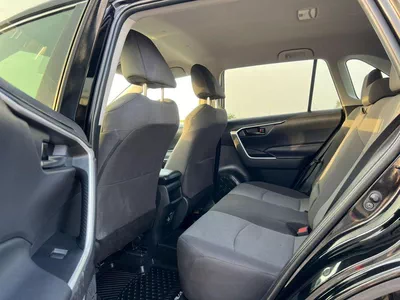 Toyota RAV4 LE 2021 Toyota Rav4 MidOption 2.5L V4 - AWD 4x4 - Rear Camera & Radar-16