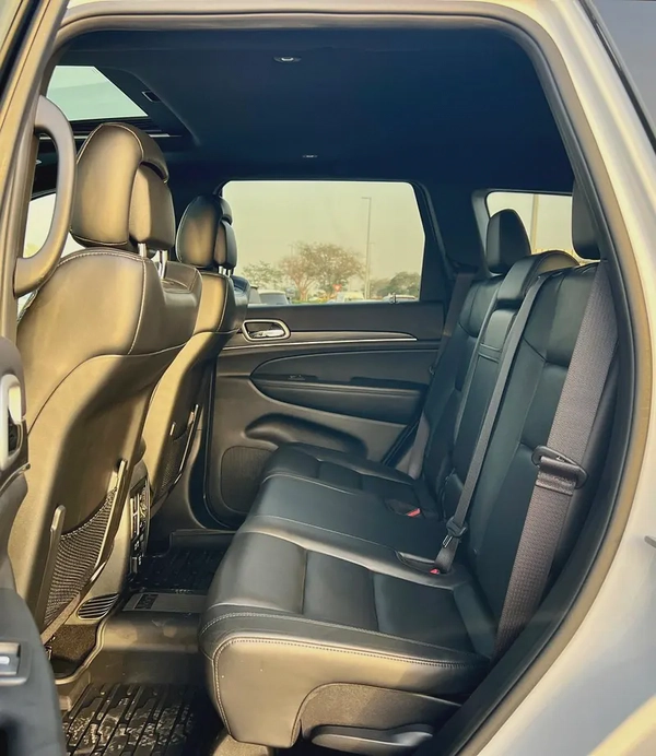 2019 Jeep Grand Cherokee Limited - American Specs - GCC Resale