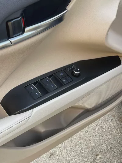 Toyota Camry Grande 2022 GCC Specs-10