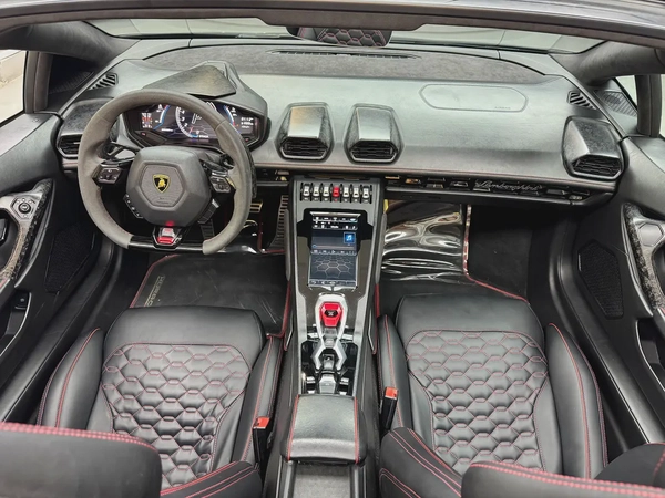 Lamborghini EVO RWD Spyder 2022
