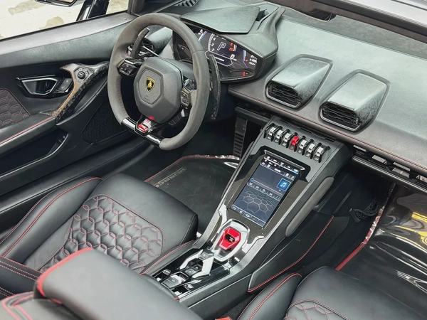 Lamborghini EVO RWD Spyder 2022