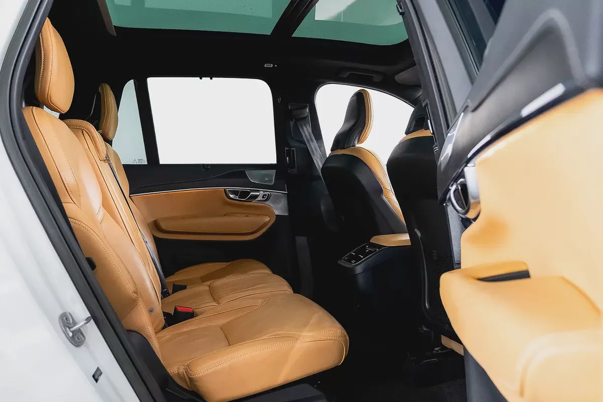AED 3,251 / 60 months | 0% DP | 2023 VOLVO XC90 Ultimate Bright B6 AWD / Volvo Full Service History-13-13