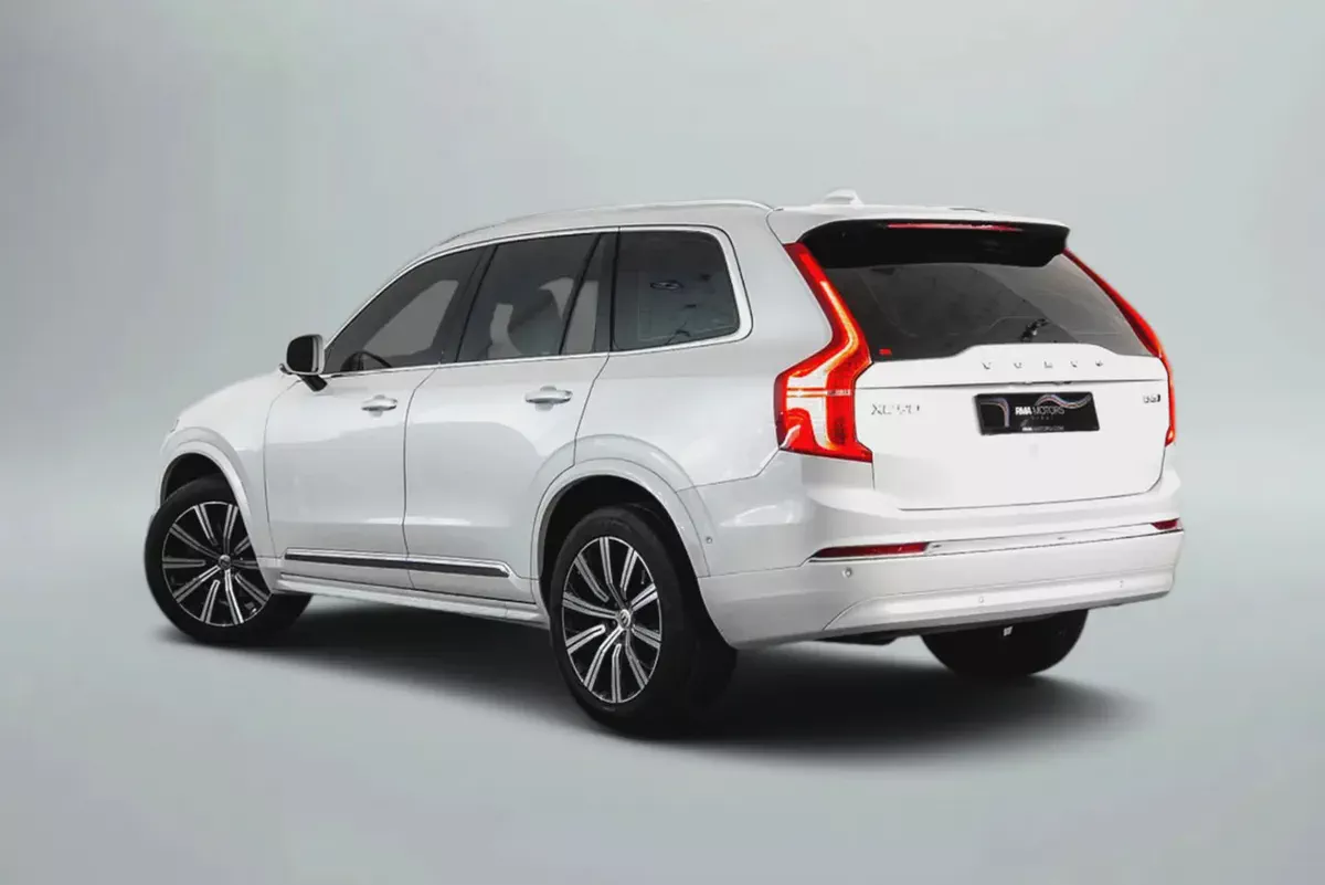 AED 3,251 / 60 months | 0% DP | 2023 VOLVO XC90 Ultimate Bright B6 AWD / Volvo Full Service History-1-1