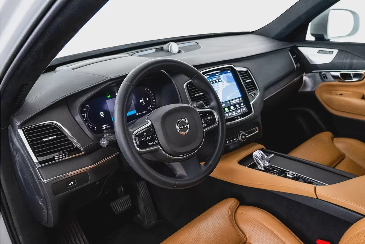 AED 3,251 / 60 months | 0% DP | 2023 VOLVO XC90 Ultimate Bright B6 AWD / Volvo Full Service History-6-6