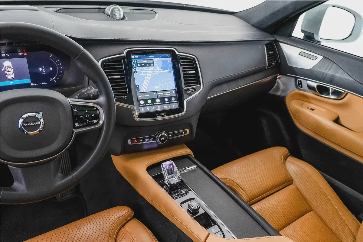 AED 3,251 / 60 months | 0% DP | 2023 VOLVO XC90 Ultimate Bright B6 AWD / Volvo Full Service History-8-8