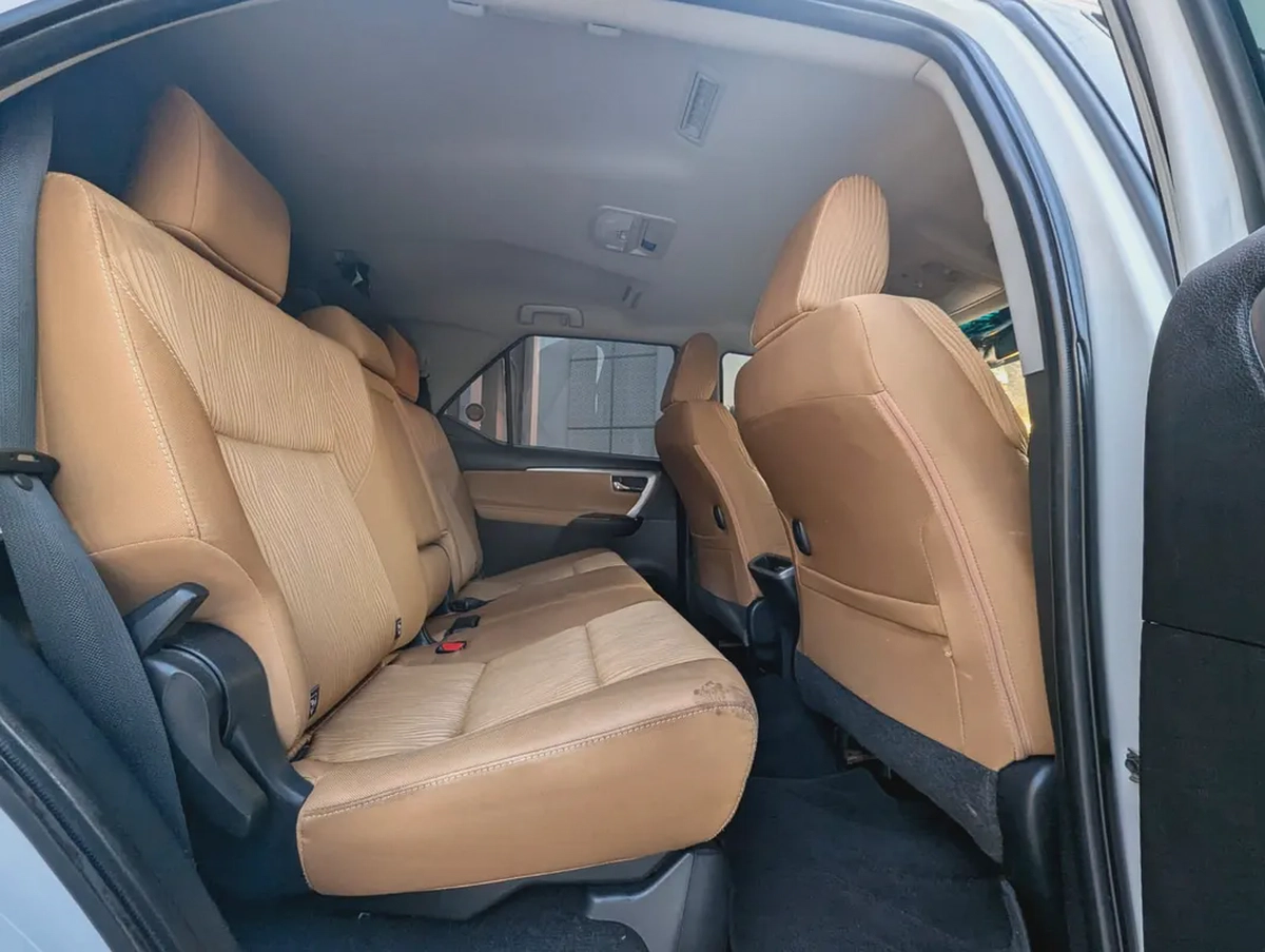 TOYOTA PRADO GXR 2024 GCC SPECS INTERIOR AND EXTERIOR EXCELLENT-13-13