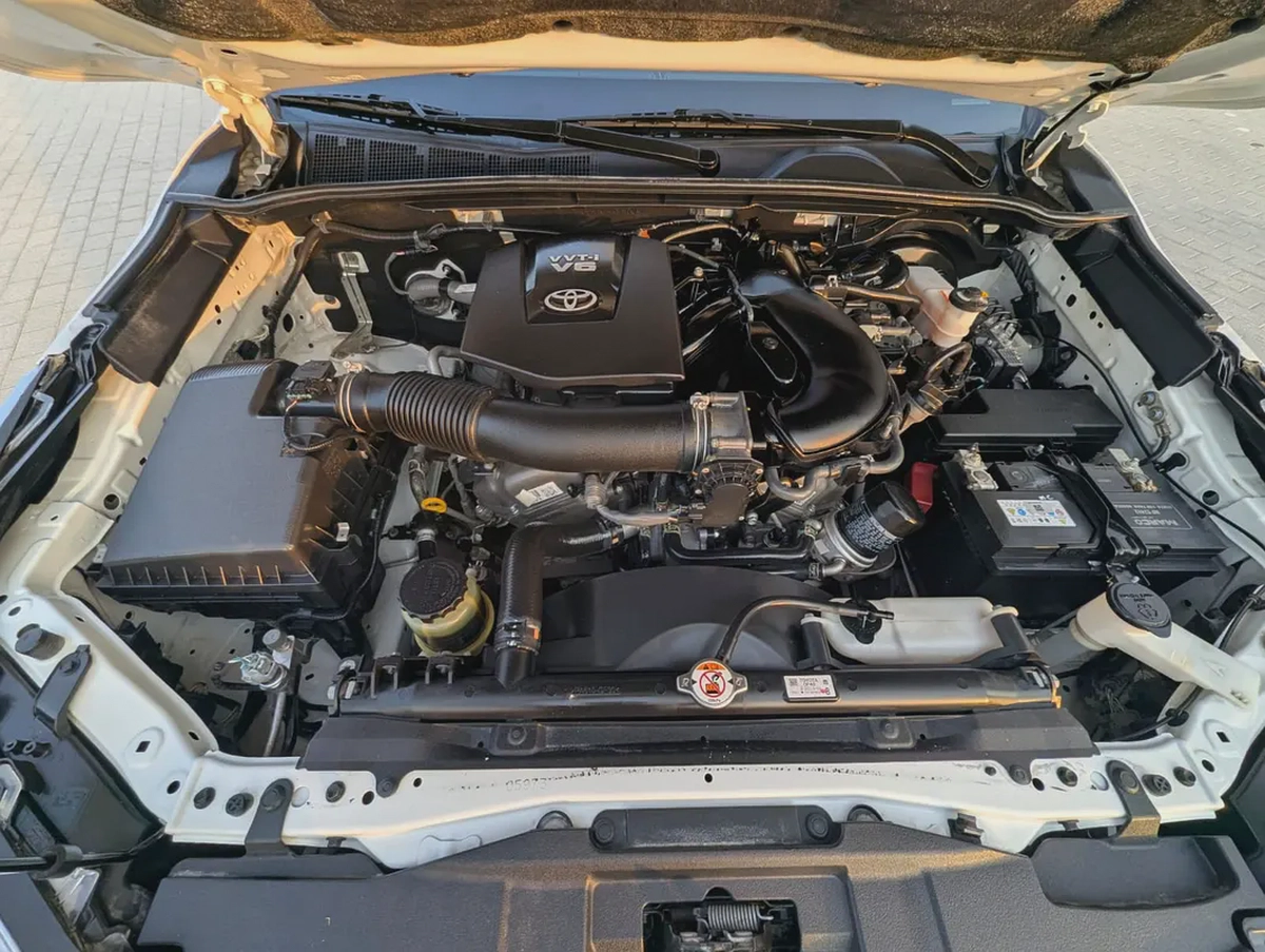 TOYOTA PRADO GXR 2024 GCC SPECS INTERIOR AND EXTERIOR EXCELLENT-18-18