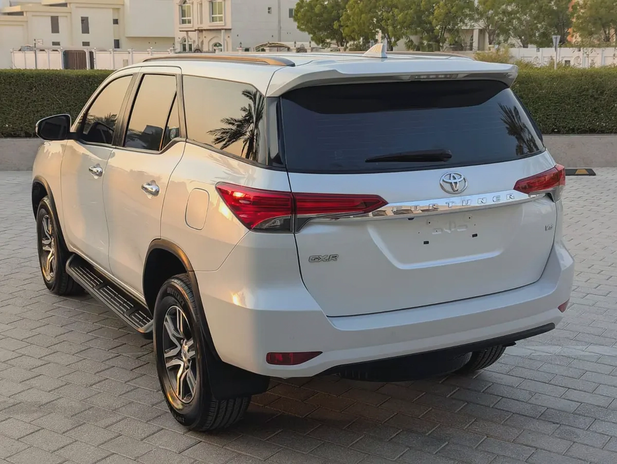TOYOTA PRADO GXR 2024 GCC SPECS INTERIOR AND EXTERIOR EXCELLENT-5-5
