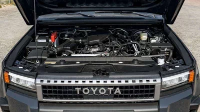Toyota Prado GXR 250 TXL 2.7P AT LIMITED – GREY-19