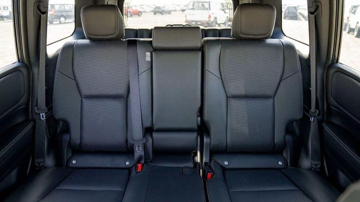 Toyota Prado GXR 250 TXL 2.7P AT LIMITED – GREY-10-0