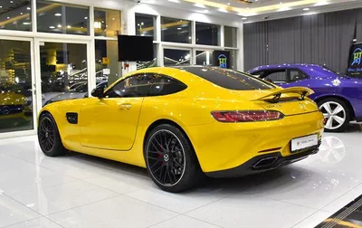 Mercedes Benz AMG GTs ( 2015 Model ) in Yellow Color GCC Specs-9