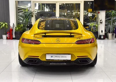 Mercedes Benz AMG GTs ( 2015 Model ) in Yellow Color GCC Specs-1
