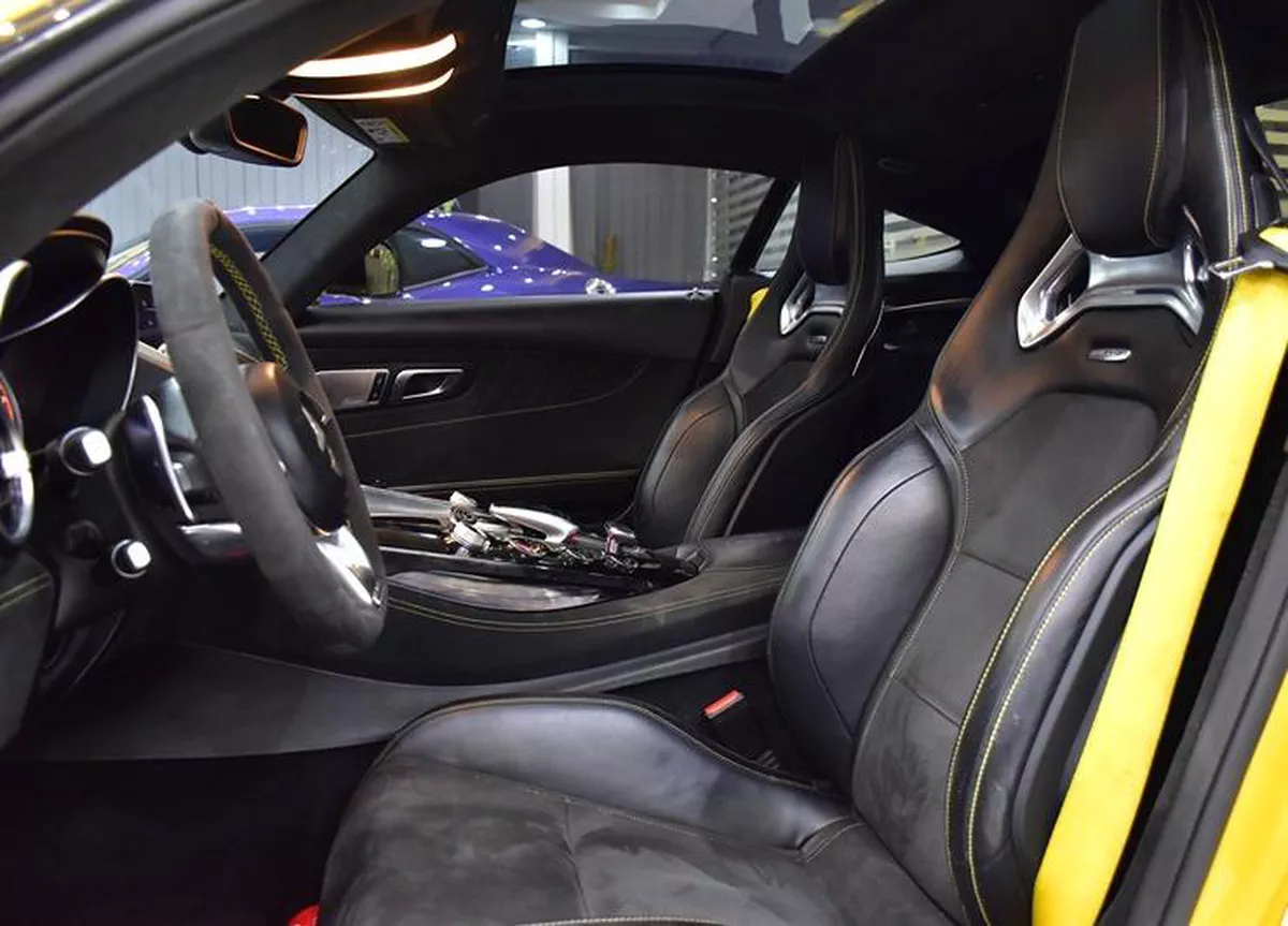 Mercedes Benz AMG GTs ( 2015 Model ) in Yellow Color GCC Specs-5-5