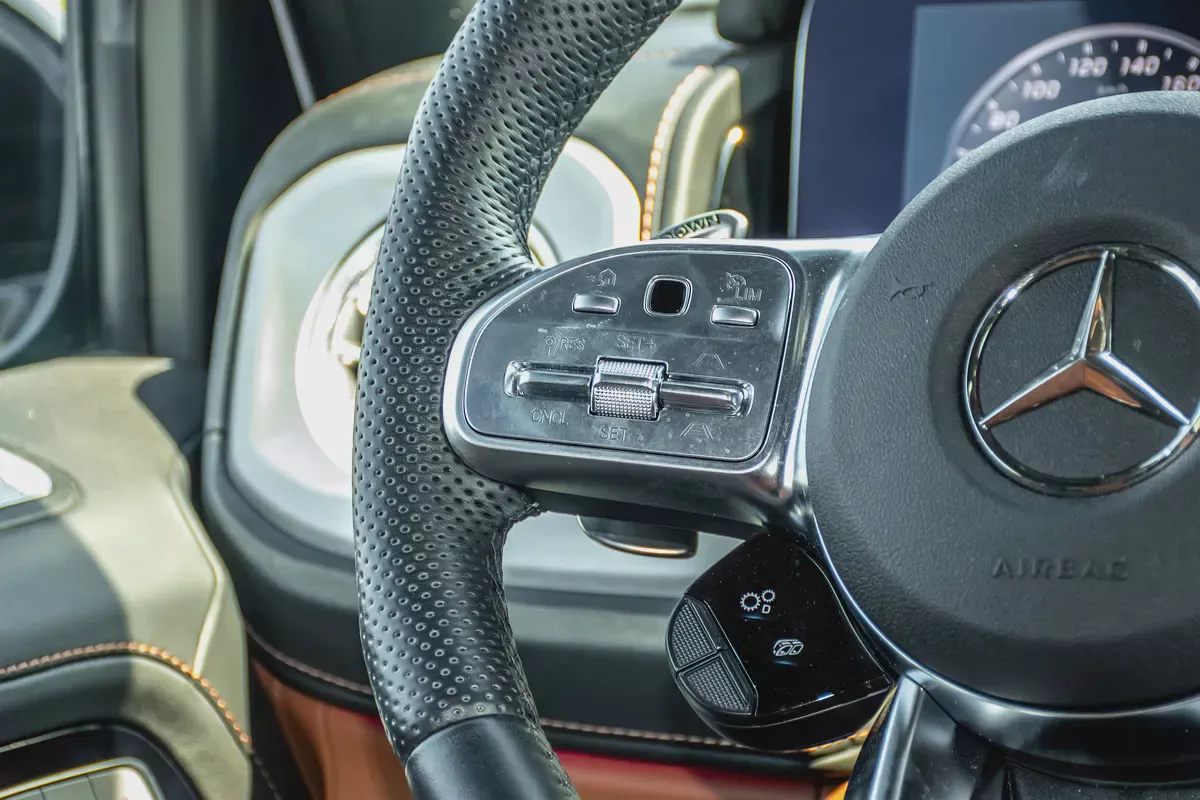 2023 Mercedes-Benz G-Class G 63 AMG Japanese Specs-14-14