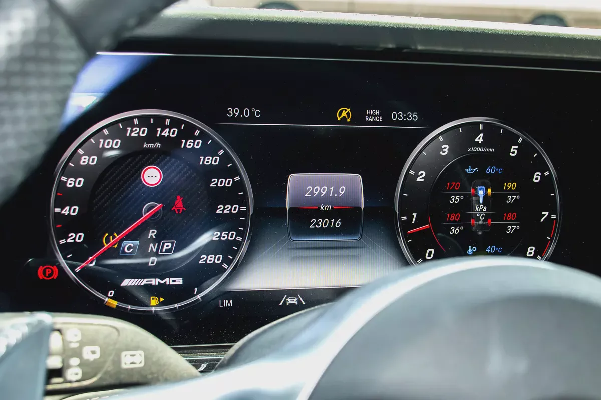 2023 Mercedes-Benz G-Class G 63 AMG Japanese Specs-8-8