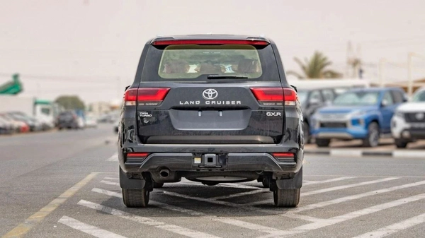 Toyota Land Cruiser 2024 Toyota LC300 GXR Twin Turbo 3.5L Petrol AT - Black