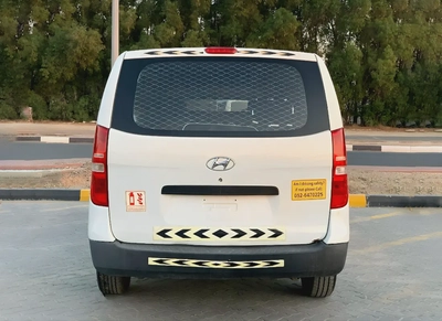 Hyundai H1 GL | 2013 Model | GCC Specs | 2.4L 4-Cyl engine-4