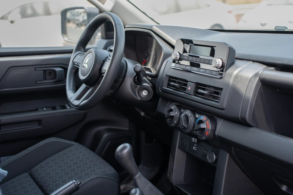MITSUBISHI L200 2.4 2025 MODEL PETROL