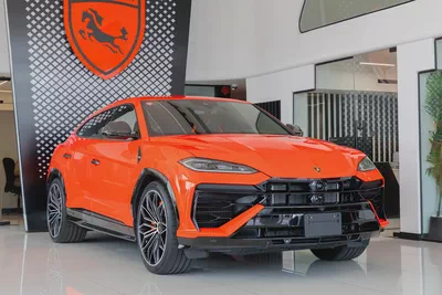Lamborghini Urus SE | Slightly Used | WARRANTY + SERVICE  CONTRACT | FULL CARBON FIBE-0