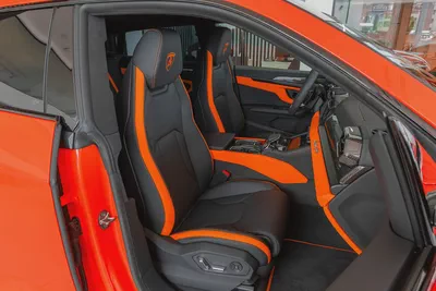Lamborghini Urus SE | Slightly Used | WARRANTY + SERVICE  CONTRACT | FULL CARBON FIBE-18