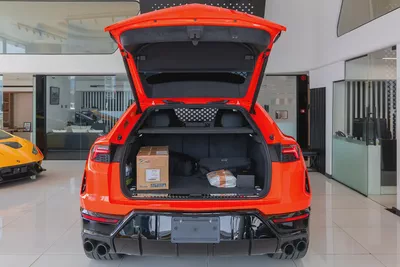 Lamborghini Urus SE | Slightly Used | WARRANTY + SERVICE  CONTRACT | FULL CARBON FIBE-19