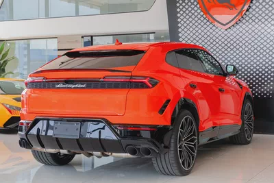Lamborghini Urus SE | Slightly Used | WARRANTY + SERVICE  CONTRACT | FULL CARBON FIBE-3