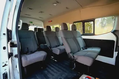 High-Roof 13-Seater Passenger Van | Manual | GCC Specs | Ref#N85273-12