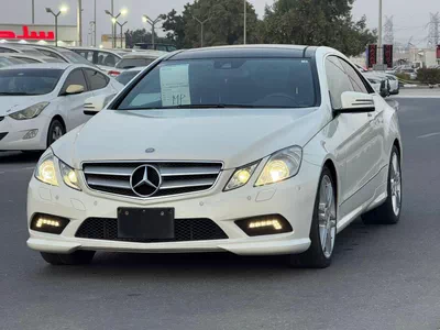 Mercedes Benz E350 2011-0